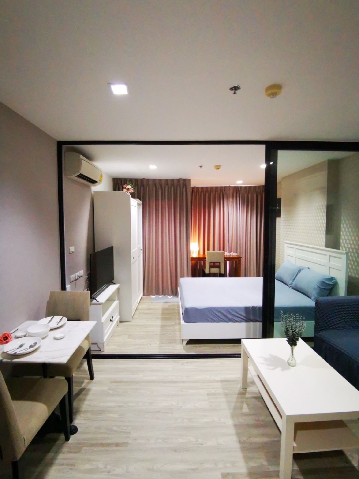 ให้เช่าคอนโดบางนา แบริ่ง ลาซาล : ให้เช่า คอนโด Knightsbridge Condo Bearing ใกล้ BTS (# 989/194)