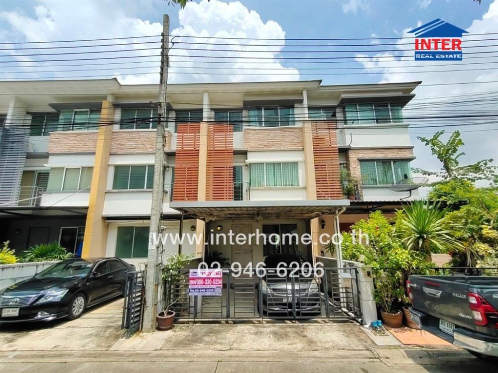ขายทาวน์โฮมพัฒนาการ ศรีนครินทร์ : ทาวน์โฮม 3 ชั้น 25.1 ตร.ว. หมู่บ้านทาวน์พลัส พระราม9 ซอยกรุงเทพกรีฑาซอย7 ถนนกรุงเทพกรีฑา ถนนรามคำแหง เขตบางกะปิ กรุงเทพมหานคร