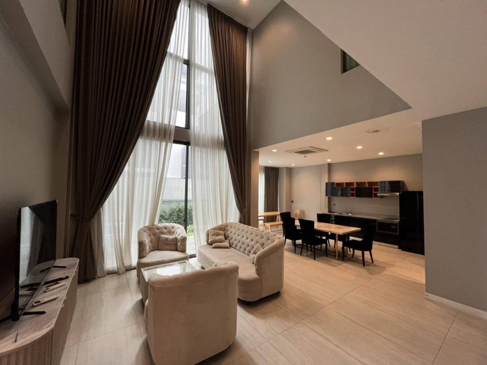 For RentHousePattanakan, Srinakarin : For rent: The Gentry Phatthanakan 2, new luxury villa project, in the heart of the city, only 5 km to Thonglor, house near clubhouse