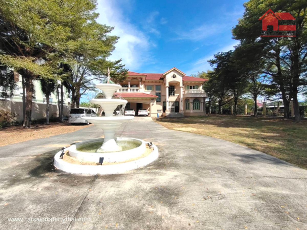 For RentHouseSamut Prakan,Samrong : For rent: 2-storey detached house (corner house), area 59 sq m, 3 bedrooms, 3 bathrooms, furnished, Kalpapruek Regent Village (Bangna-Theparak), rental price 25,000 baht/month