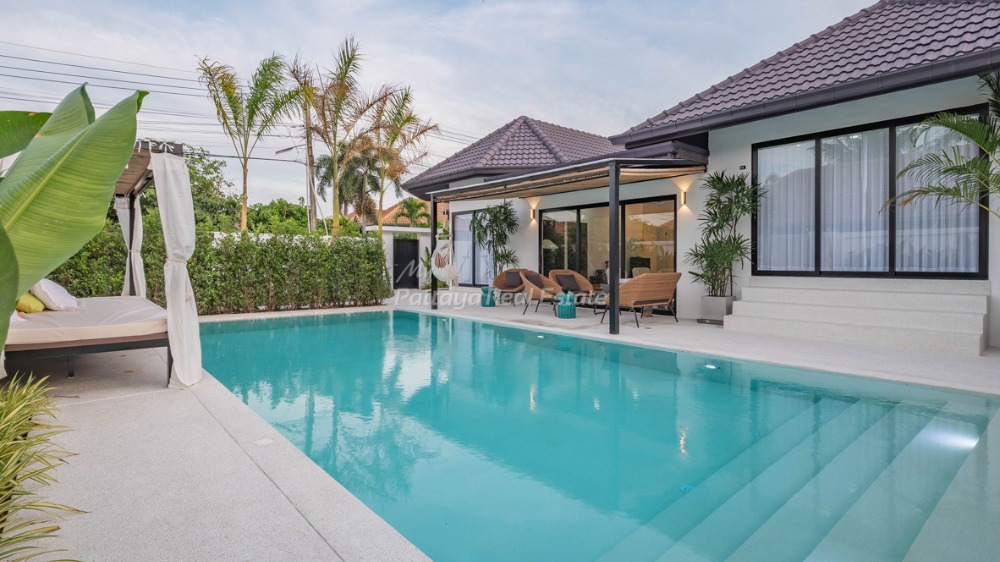 ขายพัทยา บางแสน ชลบุรี สัตหีบ : ขายบ้านเดี่ยวพูลวิลล่าพัทยา ห่างจากถนนสุขุมวิทเพียง 5 นาที