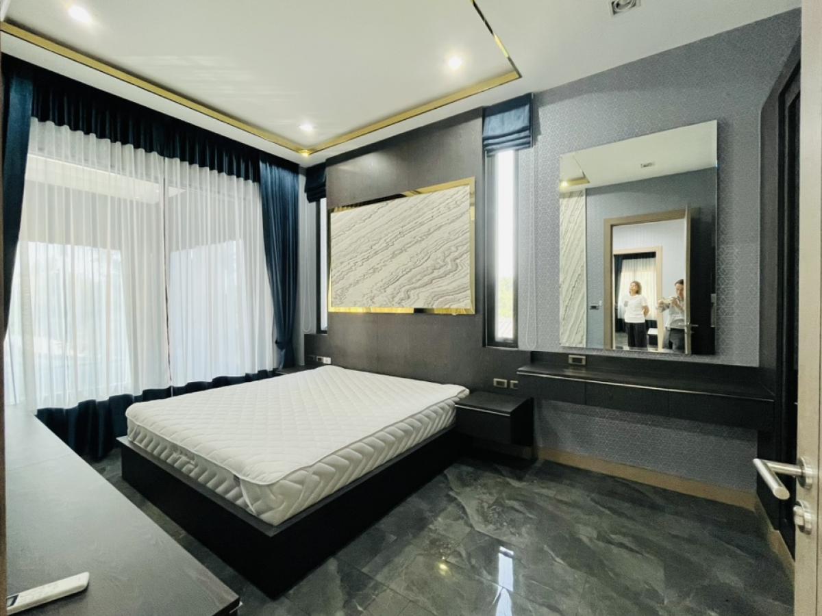 For SaleHousePattaya, Bangsaen, Chonburi : Madcha Nirvana, Madcha Nirvana Pattaya, new house, built in + solar cell, almost 2 million, more beautiful than an angel.