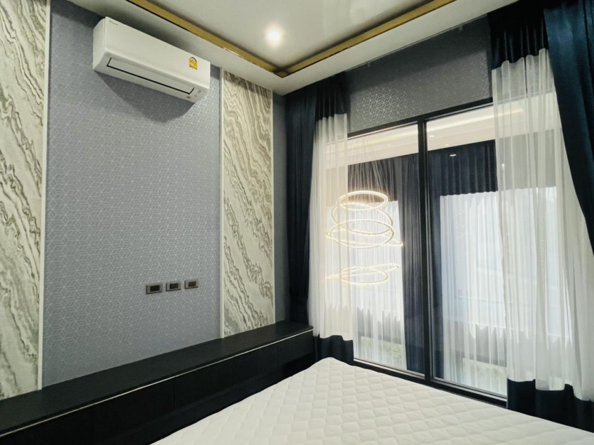 For SaleHousePattaya, Bangsaen, Chonburi : Madcha Nirvana, Madcha Nirvana Pattaya, new house, built in + solar cell, almost 2 million, more beautiful than an angel.