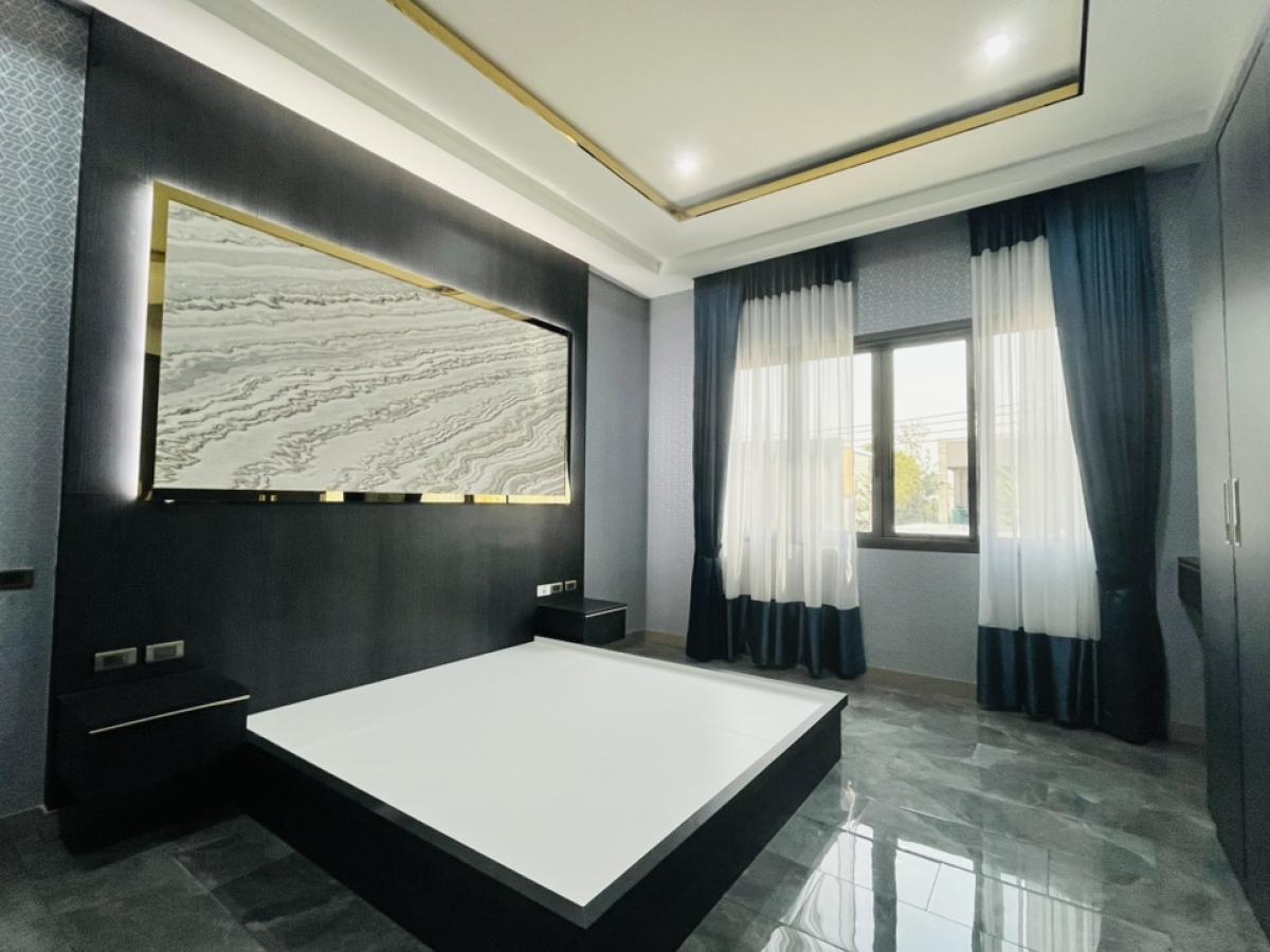 For SaleHousePattaya, Bangsaen, Chonburi : Machaner Van, Pattaya, Madcha Nirvana, new house, Built in+Solar Cell, nearly 2 million, more beautiful than angels.