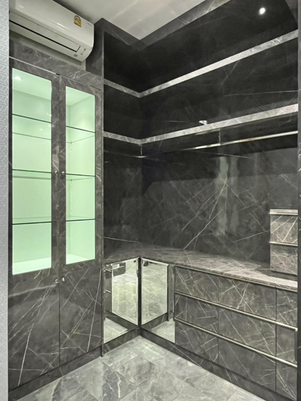 For SaleHousePattaya, Bangsaen, Chonburi : Machaner Van, Pattaya, Madcha Nirvana, new house, Built in+Solar Cell, nearly 2 million, more beautiful than angels.