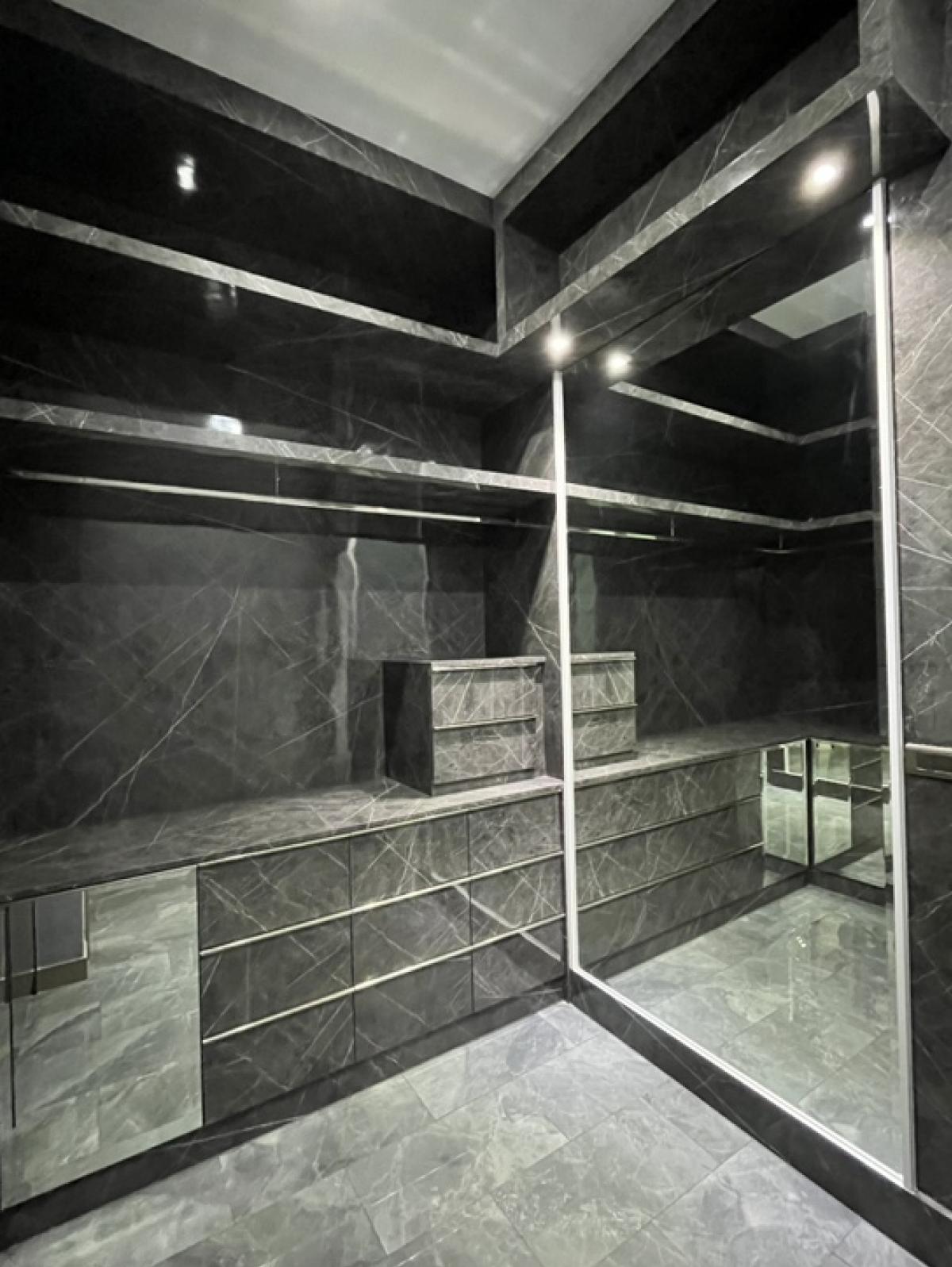 For SaleHousePattaya, Bangsaen, Chonburi : Machaner Van, Pattaya, Madcha Nirvana, new house, Built in+Solar Cell, nearly 2 million, more beautiful than angels.