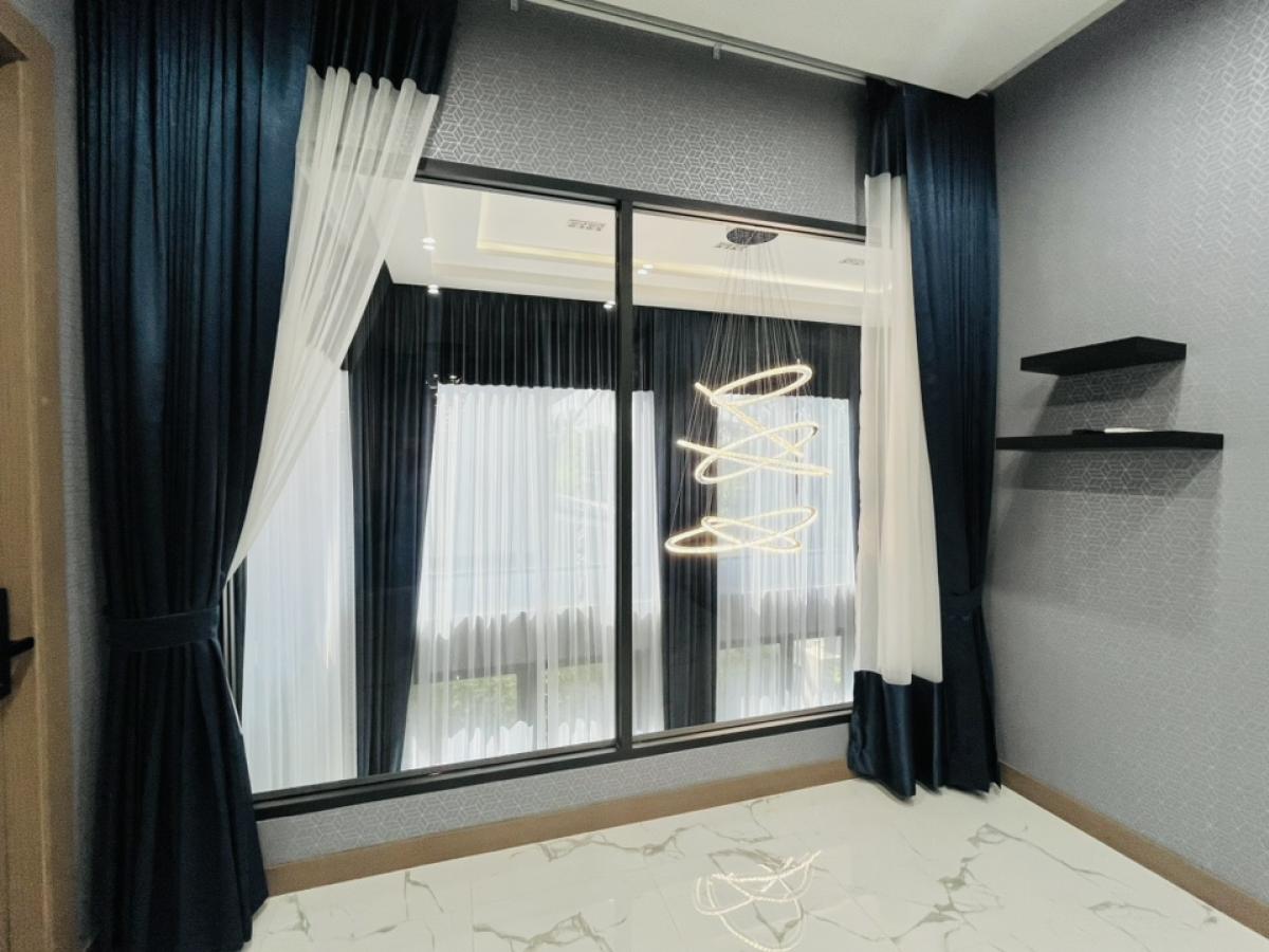 For SaleHousePattaya, Bangsaen, Chonburi : Machaner Van, Pattaya, Madcha Nirvana, new house, Built in+Solar Cell, nearly 2 million, more beautiful than angels.