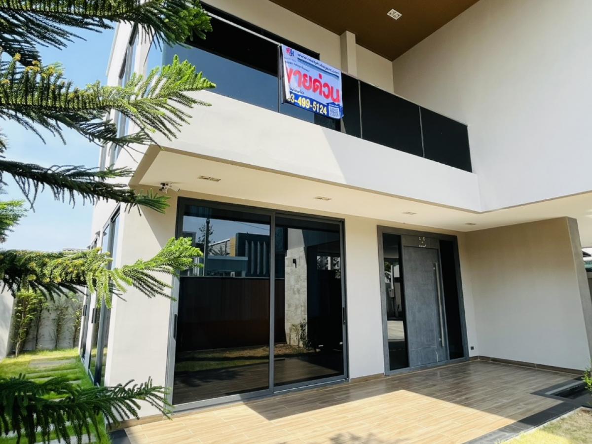 For SaleHousePattaya, Bangsaen, Chonburi : Machaner Van, Pattaya, Madcha Nirvana, new house, Built in+Solar Cell, nearly 2 million, more beautiful than angels.