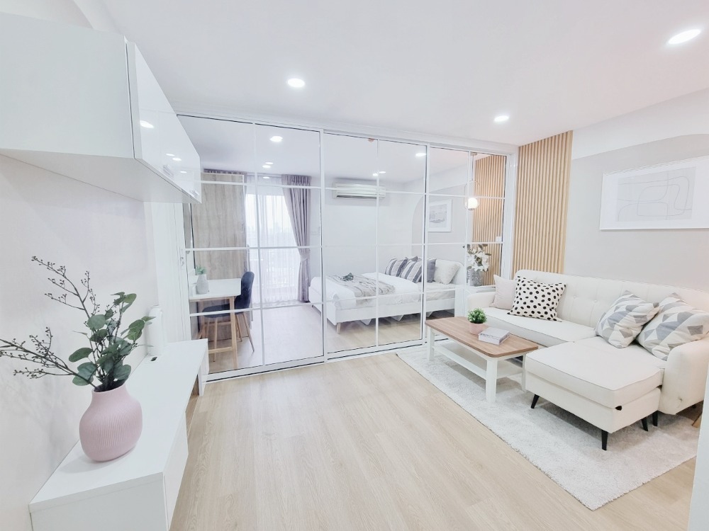 For SaleCondoBang Sue, Wong Sawang, Tao Pun : Condo near me, Prachachuen area, the hottest location, the most popular project, installment starts at only 6,xxx baht/month, salary 15,000 baht, can easily get a loan.