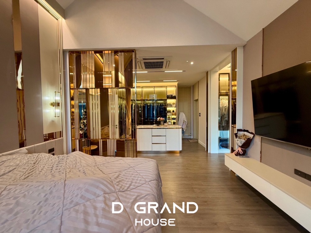 For SaleHouseSeri Thai, Ramkhamhaeng Nida : For sale: Luxury house, beautifully decorated, ready to move in! Bangkok Boulevard Signature Lat Phrao–Seri Thai