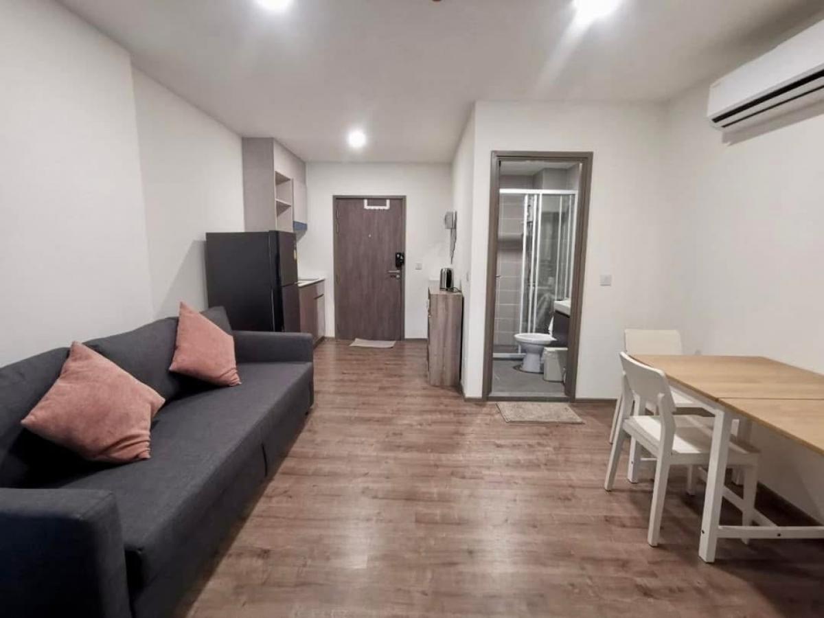 For RentCondoPinklao, Charansanitwong : @condomedium 📍For rent Aspire Pinklao - Arunammarin, ready to move in room, has washing machine [PM0856]