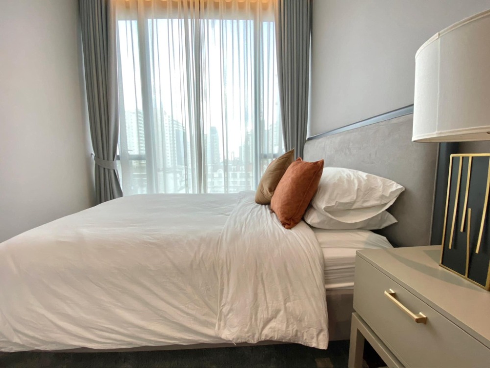 For RentCondoSukhumvit, Asoke, Thonglor : Condo for rent KHUN by YOO Sukhumvit 55, 2 bedrooms, beautiful room, fully furnished
