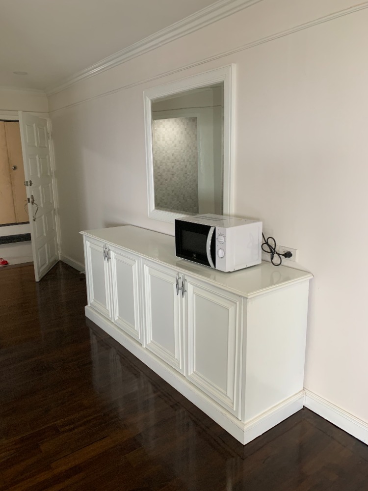 For RentCondoPattanakan, Srinakarin : !! Beautiful room for rent, Flora Ville condo, near BTS Hua Mak