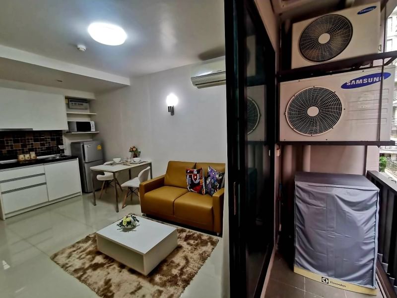For RentCondoSukhumvit, Asoke, Thonglor : !! Beautiful room for rent, condo Le Cote Sukhumvit 14, near MRT Sukhumvit