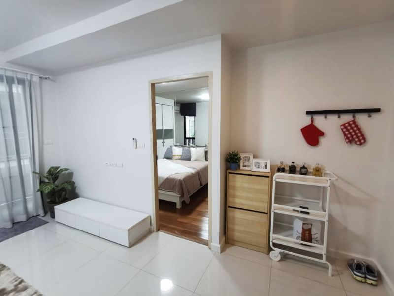 For RentCondoSukhumvit, Asoke, Thonglor : !! Beautiful room for rent, condo Le Cote Sukhumvit 14, near MRT Sukhumvit