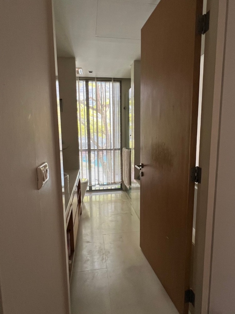 ขายคอนโดสุขุมวิท อโศก ทองหล่อ : Foreigner Quota ขาย 2 ห้องนอน ขนาดใหญ่ 100 กว่าตรม ใจกลางอโศก ใกล้ BTS ที่ Domus 16 #MN25010012