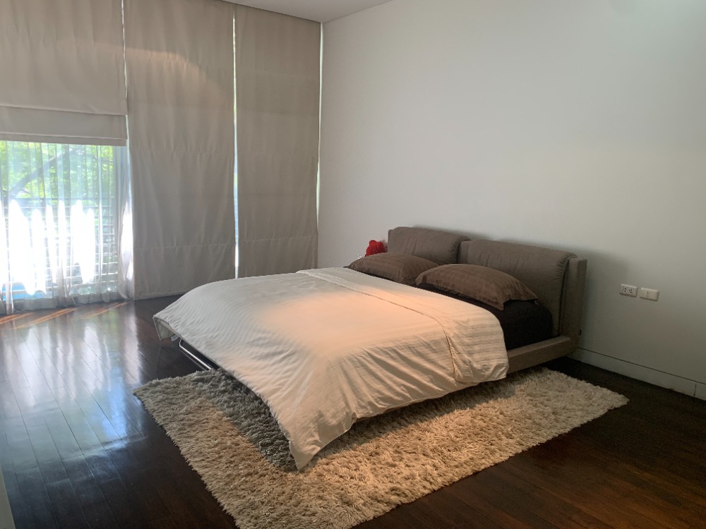 ขายคอนโดสุขุมวิท อโศก ทองหล่อ : Foreigner Quota ขาย 2 ห้องนอน ขนาดใหญ่ 100 กว่าตรม ใจกลางอโศก ใกล้ BTS ที่ Domus 16 #MN25010012