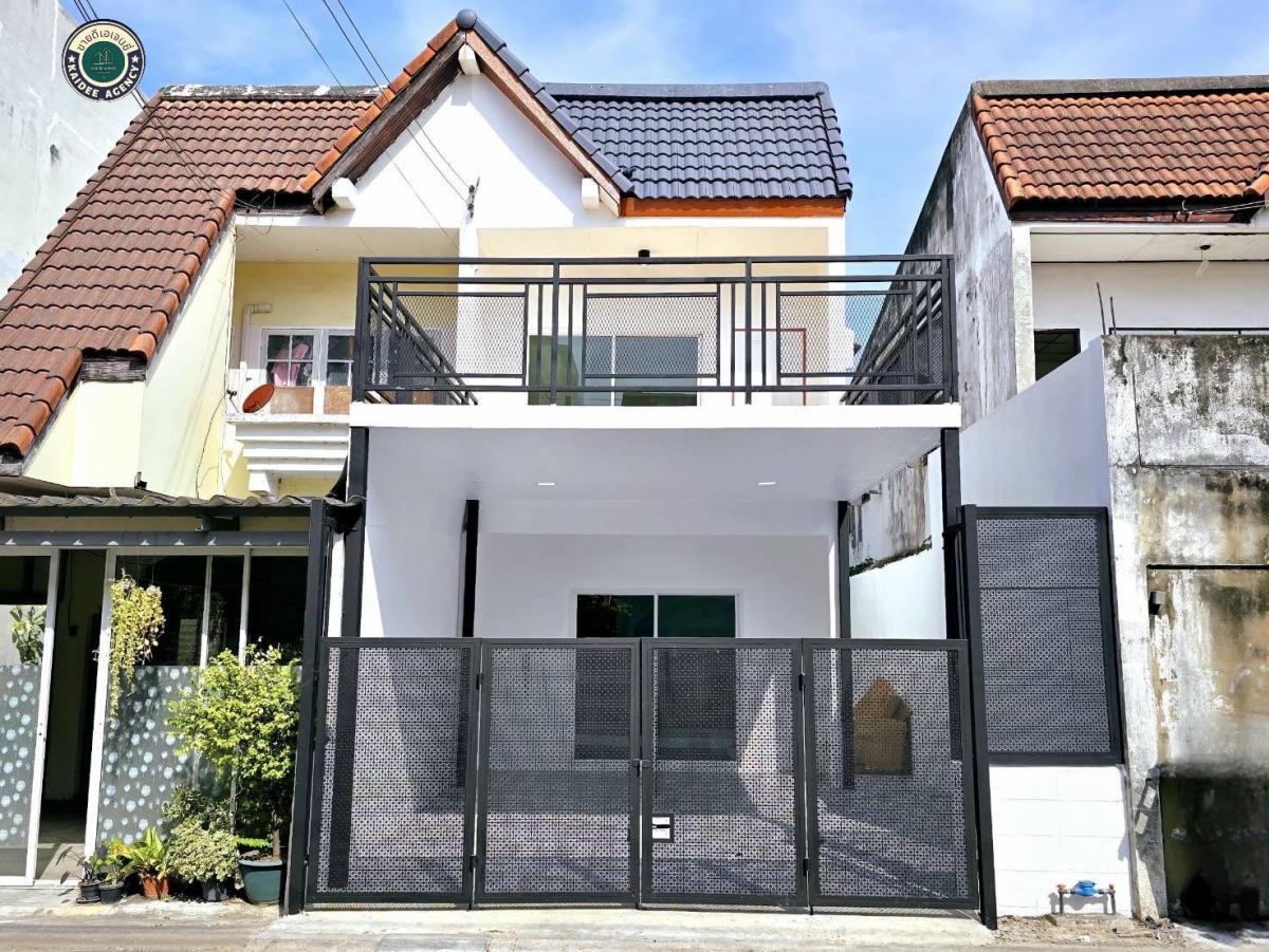 ขายทาวน์โฮมมีนบุรี-ร่มเกล้า : ทาวน์เฮ้าส์ 2 ชั้น หมู่บ้านฉัตรหลวง ราชอุทิศ รีโนเวท ตกแต่งสวยใหม่ทั้งหลังพร้อมหิ้วกระเป๋าเข้าอยู่ได้เลย มหาวิทยาลัยเทคโนโลยีมหานคร สำนักงานเขตหนองจอก โรงเรียนเซนต์เทเรซ่า ตลาดหนองจอก บิ๊กซี แม็คโคร โลตัส เดินทางสะดวก