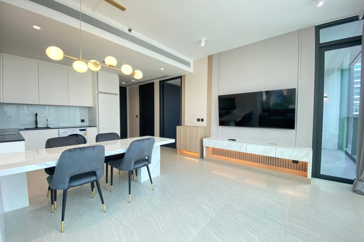 ให้เช่าคอนโดสาทร นราธิวาส : For rent!! Tait12 1bed 52sq.m Corner room @55,000 thb