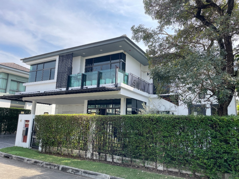 For SaleHousePattanakan, Srinakarin : 🔥For sale Setthasiri Srinakarin-Rama9  2-storey detached house, 77 sq m., 3 bedrooms, 3 bathrooms, 3 parking spaces, corner plot, next to the garden, Krungthep Kreetha Road 7, near the entrance/exit of Rama 9 Expressway