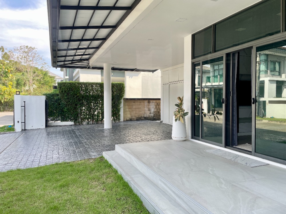 For SaleHousePattanakan, Srinakarin : 🔥For sale Setthasiri Srinakarin-Rama9  2-storey detached house, 77 sq m., 3 bedrooms, 3 bathrooms, 3 parking spaces, corner plot, next to the garden, Krungthep Kreetha Road 7, near the entrance/exit of Rama 9 Expressway