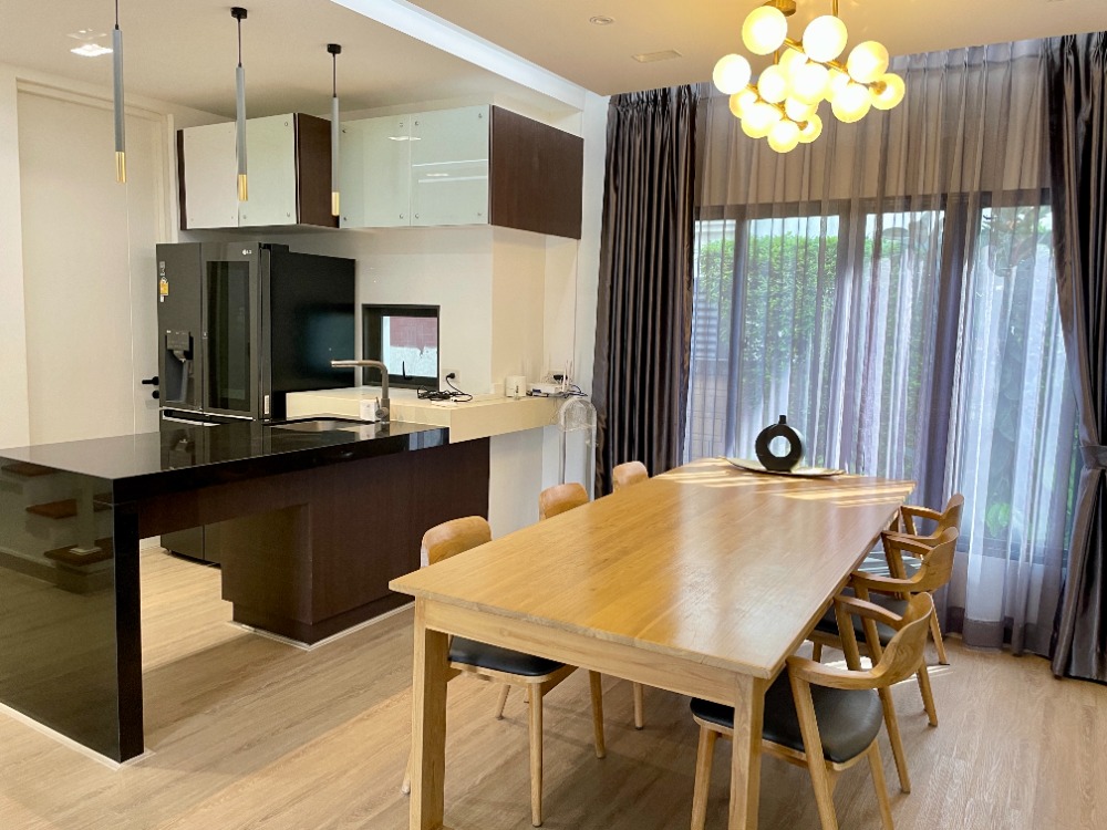 For SaleHousePattanakan, Srinakarin : 🔥For sale Setthasiri Srinakarin-Rama9  2-storey detached house, 77 sq m., 3 bedrooms, 3 bathrooms, 3 parking spaces, corner plot, next to the garden, Krungthep Kreetha Road 7, near the entrance/exit of Rama 9 Expressway
