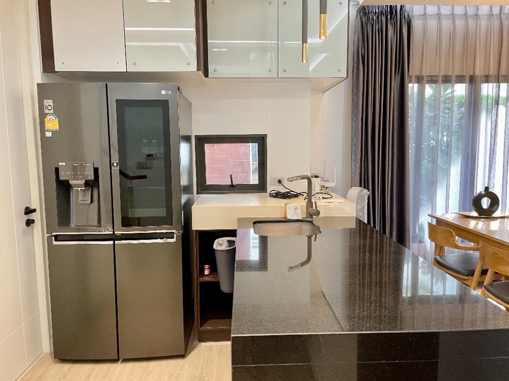 For SaleHousePattanakan, Srinakarin : 🔥For sale Setthasiri Srinakarin-Rama9  2-storey detached house, 77 sq m., 3 bedrooms, 3 bathrooms, 3 parking spaces, corner plot, next to the garden, Krungthep Kreetha Road 7, near the entrance/exit of Rama 9 Expressway