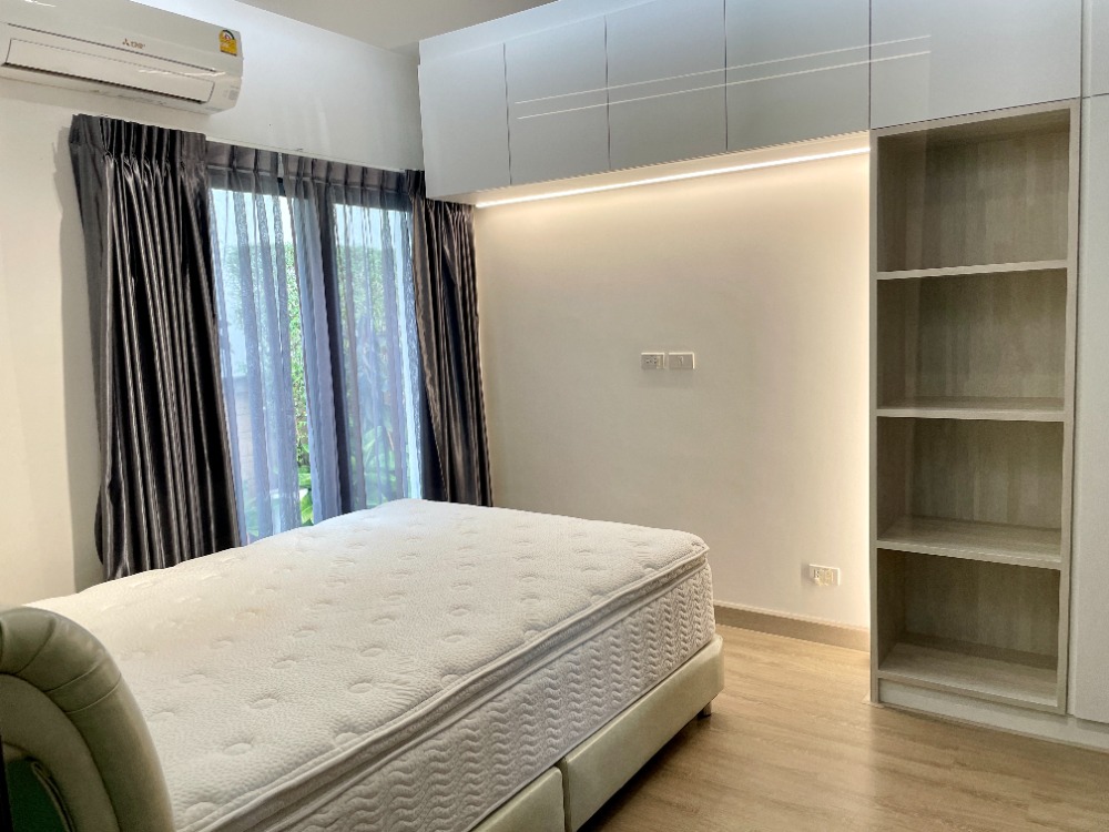 For SaleHousePattanakan, Srinakarin : 🔥For sale Setthasiri Srinakarin-Rama9  2-storey detached house, 77 sq m., 3 bedrooms, 3 bathrooms, 3 parking spaces, corner plot, next to the garden, Krungthep Kreetha Road 7, near the entrance/exit of Rama 9 Expressway