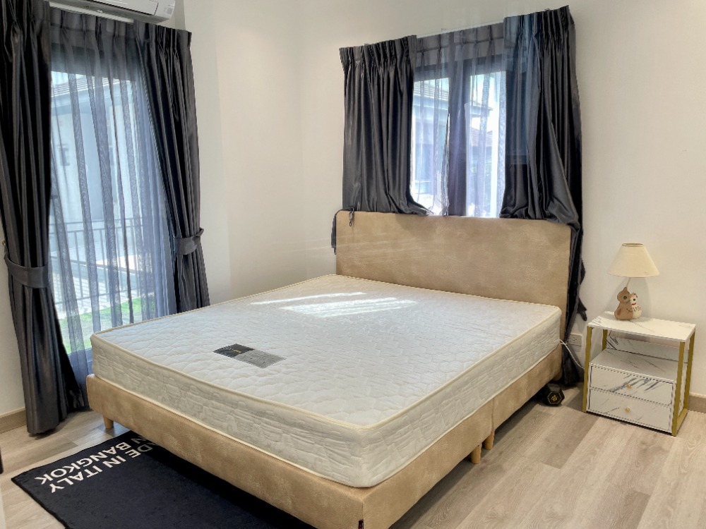 For SaleHousePattanakan, Srinakarin : 🔥For sale Setthasiri Srinakarin-Rama9  2-storey detached house, 77 sq m., 3 bedrooms, 3 bathrooms, 3 parking spaces, corner plot, next to the garden, Krungthep Kreetha Road 7, near the entrance/exit of Rama 9 Expressway