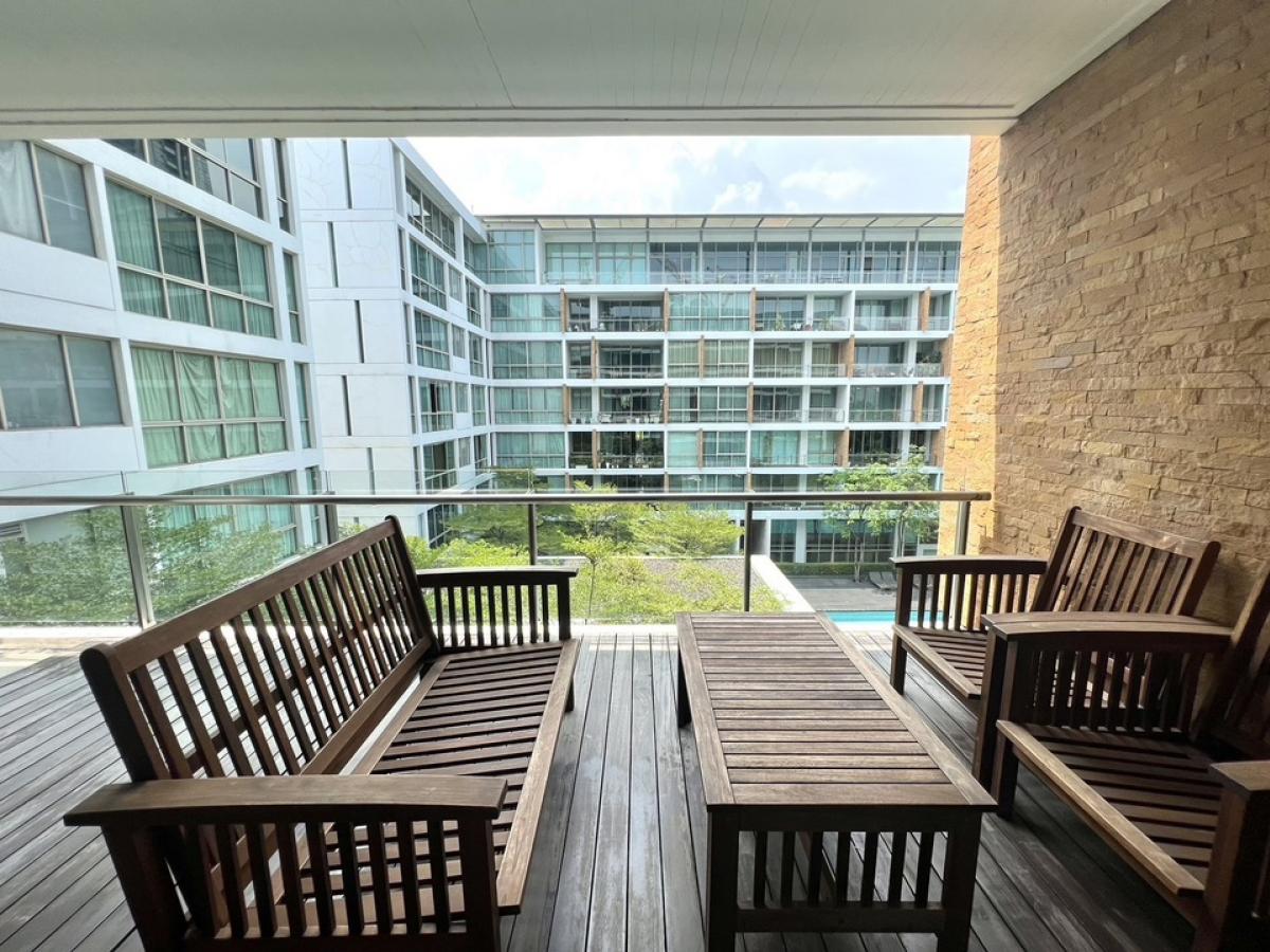 For SaleCondoOnnut, Udomsuk : Urgent sale!! Ficus Lane size 210.48 Sq.m 3 bed 3 bath only 34,500,000 M. Contact 086-795-9997 (Jimmy)