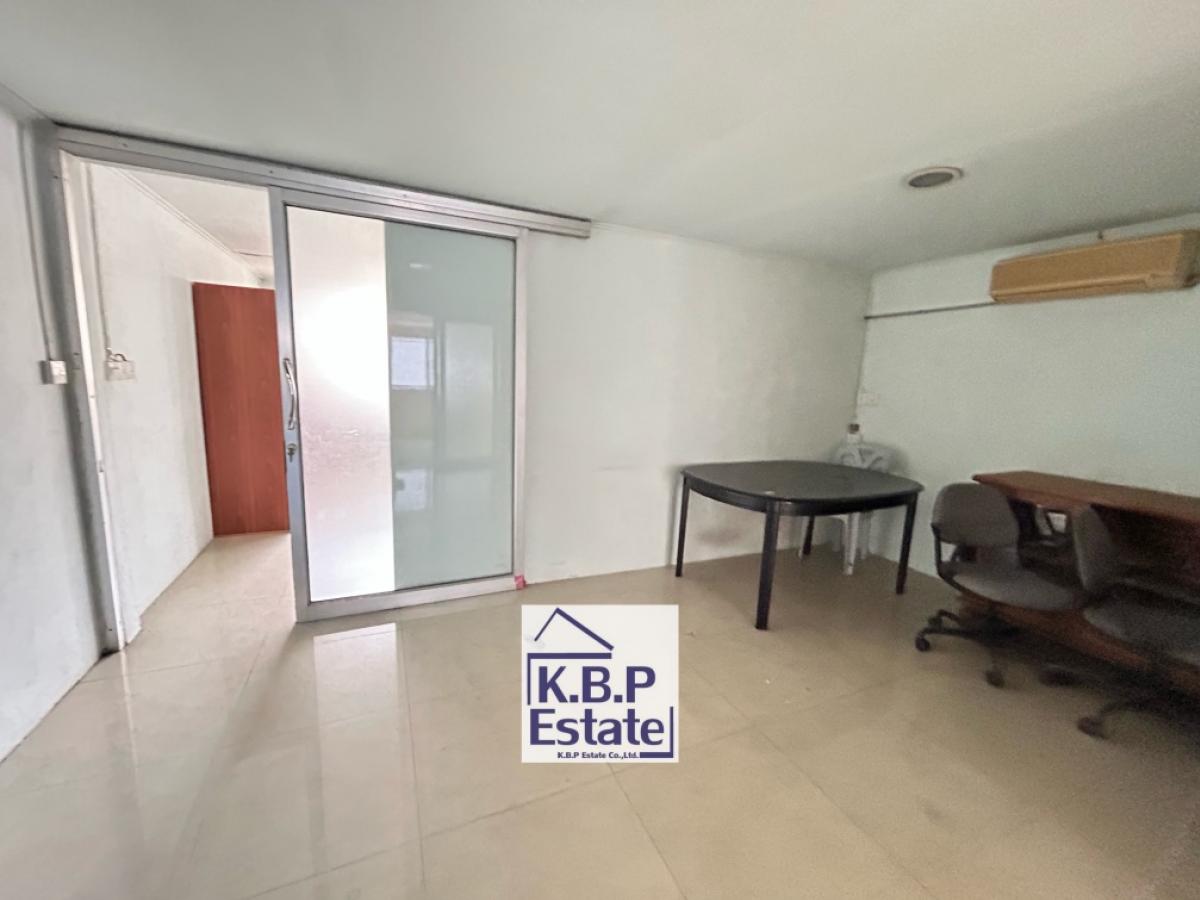 ขายทาวน์โฮมคลองเตย กล้วยน้ำไท : ขายตึกแถว ทำเลพระราม4 ใกล้สวนเพลินมาเก็ต 230เมตร