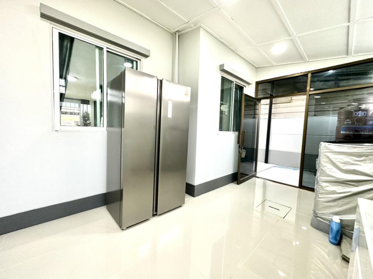 ให้เช่าบ้านลาดกระบัง สุวรรณภูมิ : Owner post - ลดราคา 28,000 บาท ต่อรองได้, รับนายหน้า, รับระยะสั้น, บ้านเดี่ยว รีโนเวทใหม่ทั้งหลัง ใกล้สนามบินสุวรรณภูมิ เส้นถนนต่อจากกรุงเทพกรีฑา