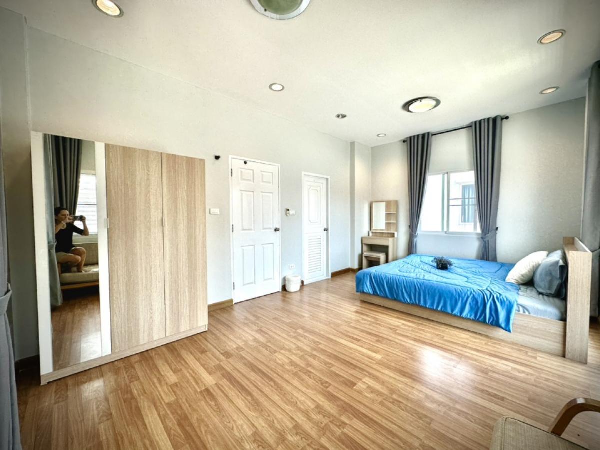 ให้เช่าบ้านลาดกระบัง สุวรรณภูมิ : Owner post - ลดราคา 28,000 บาท ต่อรองได้, รับนายหน้า, รับระยะสั้น, บ้านเดี่ยว รีโนเวทใหม่ทั้งหลัง ใกล้สนามบินสุวรรณภูมิ เส้นถนนต่อจากกรุงเทพกรีฑา