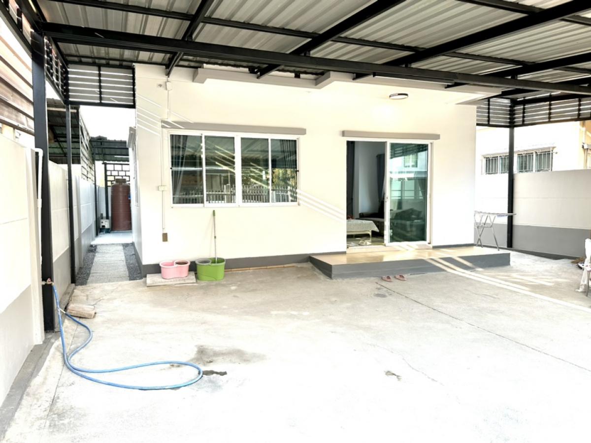 ให้เช่าบ้านลาดกระบัง สุวรรณภูมิ : Owner post - ลดราคา 28,000 บาท ต่อรองได้, รับนายหน้า, รับระยะสั้น, บ้านเดี่ยว รีโนเวทใหม่ทั้งหลัง ใกล้สนามบินสุวรรณภูมิ เส้นถนนต่อจากกรุงเทพกรีฑา