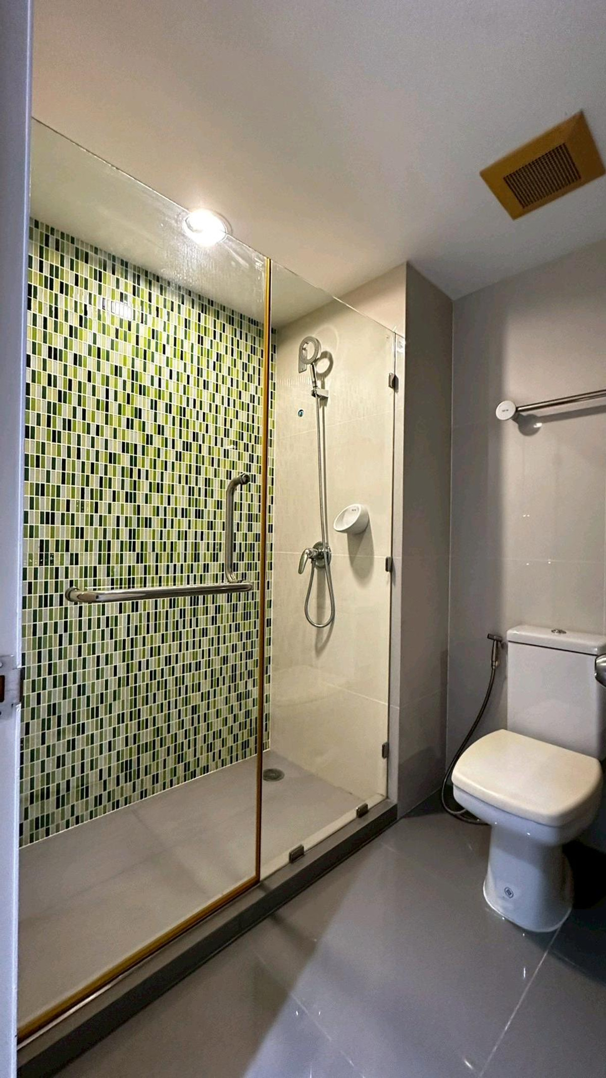 For SaleCondoKasetsart, Ratchayothin : Condo near BTS Sanamnikom Phahon Yothin 32 Pordeespace