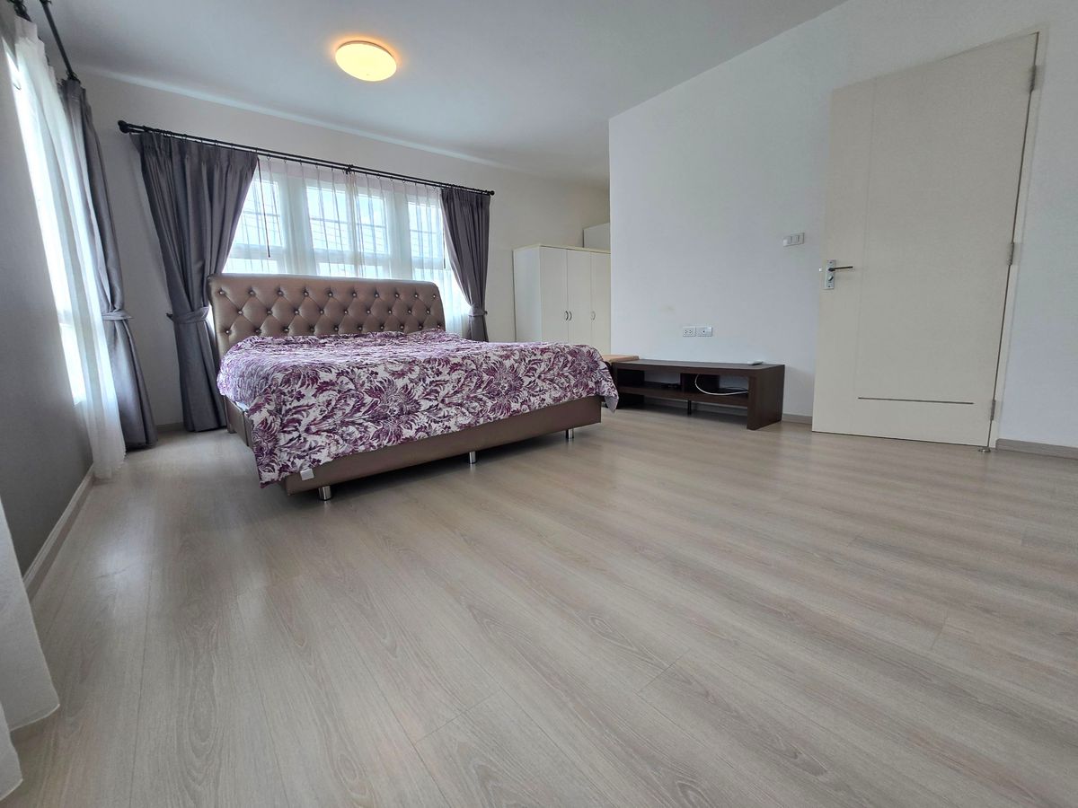 For SaleHouseMahachai Samut Sakhon : For sale: Village Village, Rama 2, area 51 sq m, corner house, good condition, ready to move in, near school