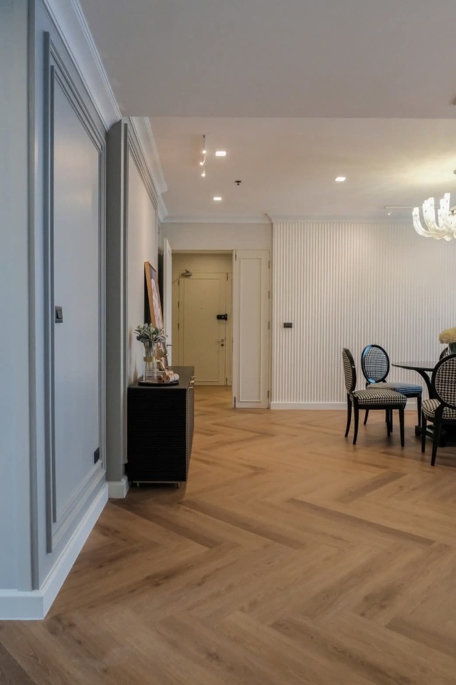 ให้เช่าคอนโดสุขุมวิท อโศก ทองหล่อ : ให้เช่าคอนโด :  3 ห้องนอน  Nusasiri Grand (ณุศาศิริ แกรนด์ ) (BTS เอกมัย) (Rt-01)