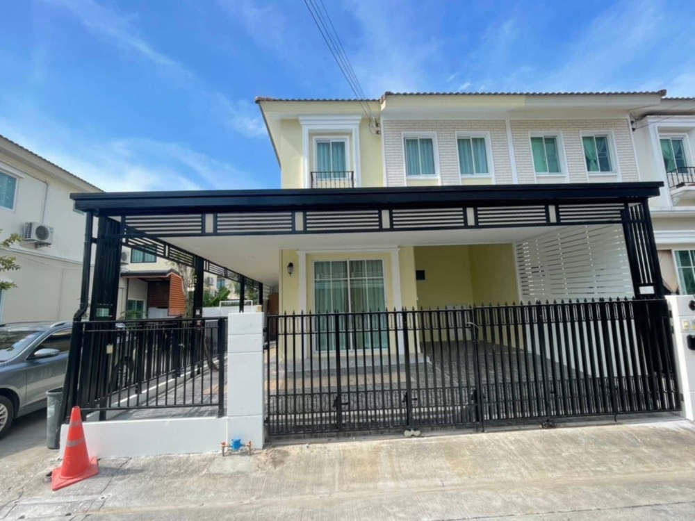 For RentTownhomeSamut Prakan,Samrong : Townhouse for rent, Pruksa Ville 103, Theparak Road, new condition, lots of space, near Mega Bangna, Theparak Road Market