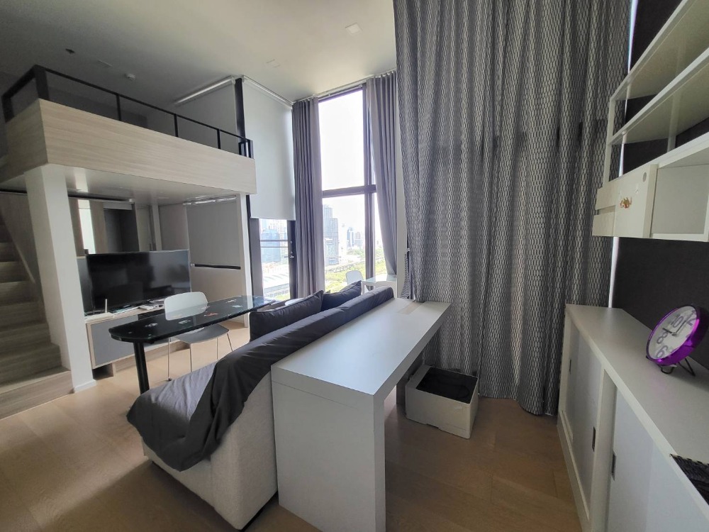 ให้เช่าคอนโดพระราม 9 เพชรบุรีตัดใหม่ RCA : *FOR RENT* Chewathai Residence อโศก perfect unit & nice decoration near MRT Rama9
