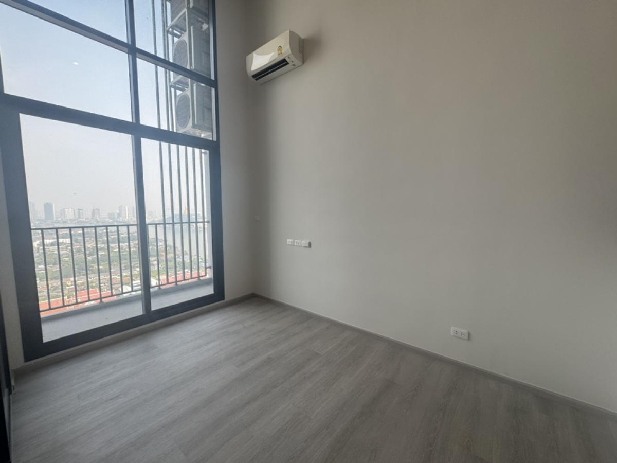 For SaleCondoPinklao, Charansanitwong : Rare Item💢 Chao Phraya River view room, high floor, hybrid, size 50 sq m., price 5.39 million baht. Interested in viewing the room, call/line: 0646428664 Patch