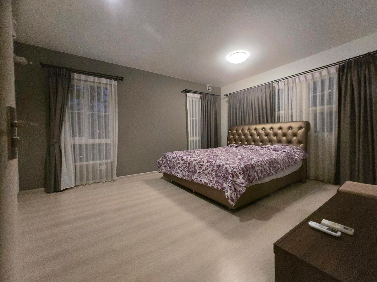 For SaleHouseMahachai Samut Sakhon : For sale: Village Village, Rama 2, area 51 sq m, corner house, good condition, ready to move in, near school