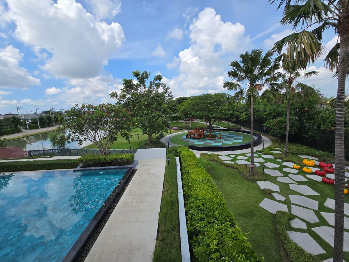 For SaleHouseMahachai Samut Sakhon : For sale: Village Village, Rama 2, area 51 sq m, corner house, good condition, ready to move in, near school