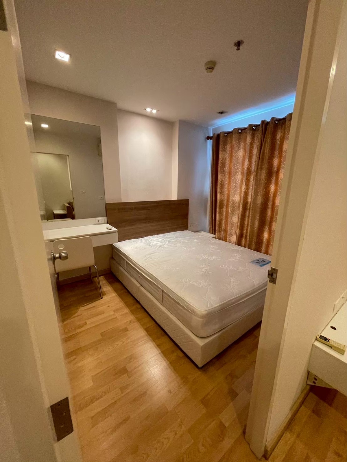 ให้เช่าคอนโดพระราม 9 เพชรบุรีตัดใหม่ RCA : PRO-77 ✅ปล่อยเช่า Condo Casa-อโศก-ดินแดง ✅ ใกล้ MRT พระราม 9 เพียง 12,000 บาท/เดือน ห้องสวย ชั้น 20  พร้อมอยู่   *0659174222*