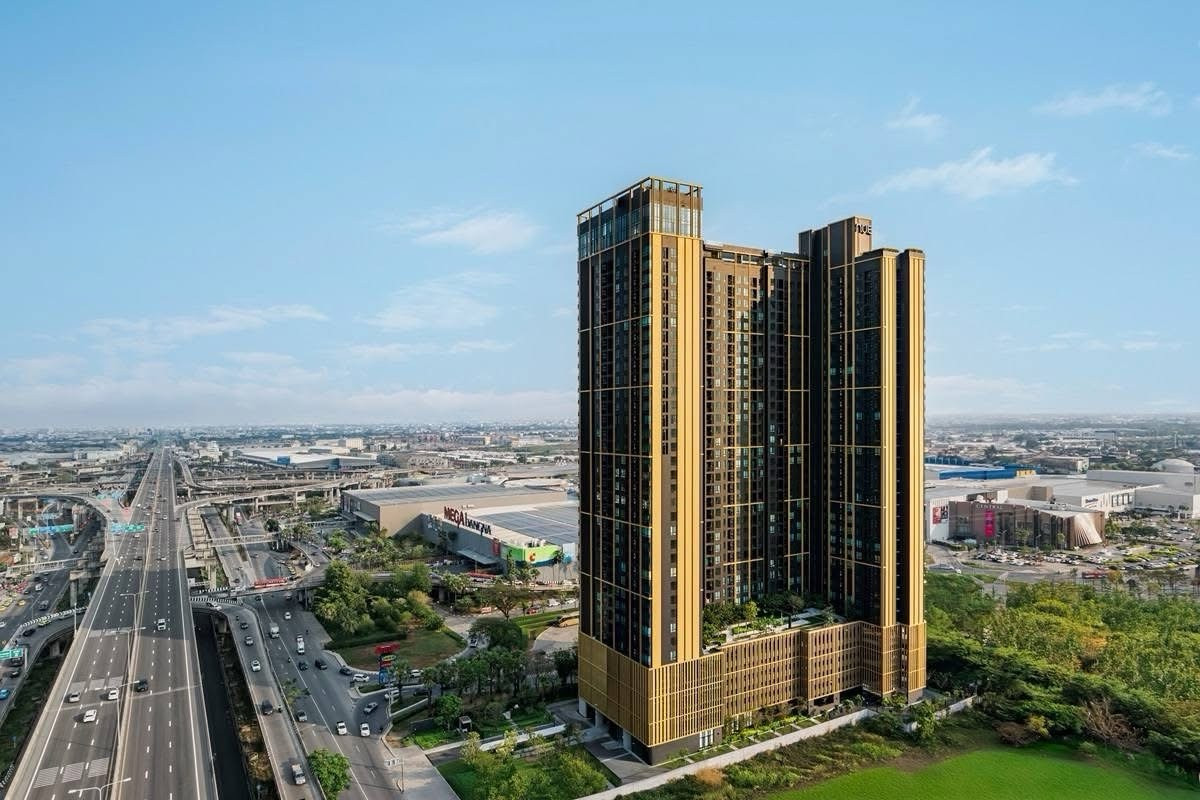 For RentCondoBangna, Bearing, Lasalle : For the new condo, Noble New Mega Plus, 20th floor, price 26,500 baht/month