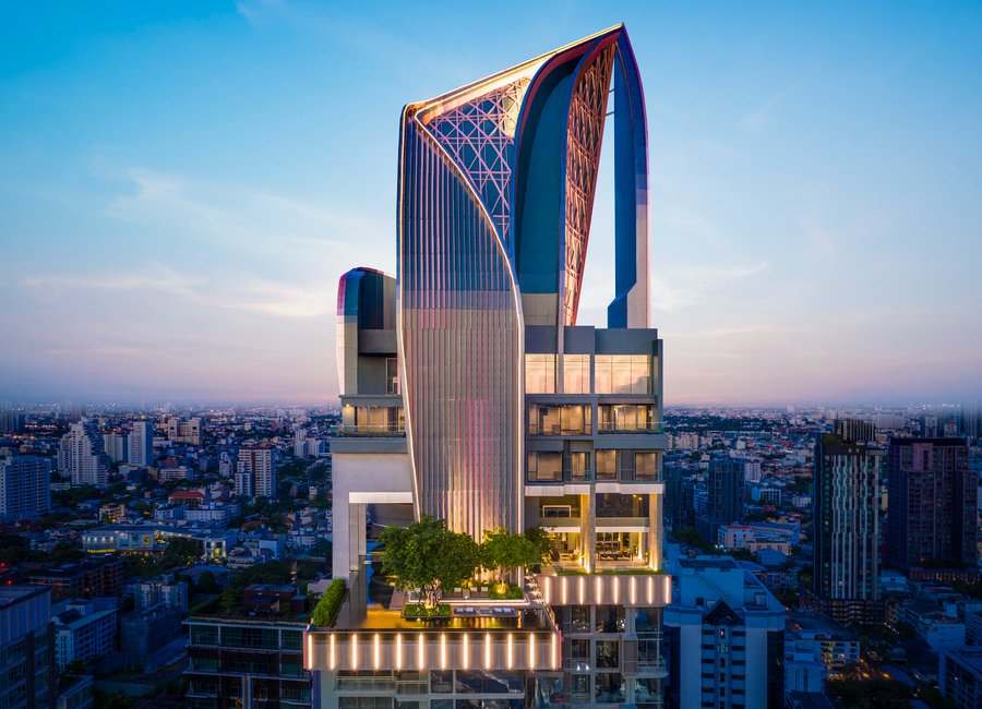 For RentCondoSukhumvit, Asoke, Thonglor : Corner Duplex for Rent at Laviq Sukhumvit 57, BTS Thonglo. Super nice!