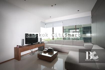 For SaleCondoSukhumvit, Asoke, Thonglor : Full Furnished 1 bed Phrom Phong Area, Spacious and close to BTS Phrom Phong and The Emporium 081-245-7349