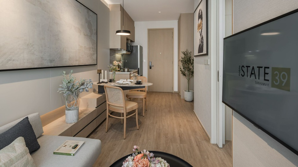 For SaleCondoSukhumvit, Asoke, Thonglor : Top class facilities, Full Furnished 1 bed Phrom Phong Area, close to BTS Phrom Phong and The Emquartier 081-245-7349