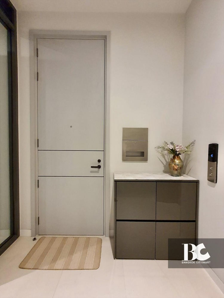 For SaleCondoSukhumvit, Asoke, Thonglor : Full Furnished, Private Elevator 2 bed Phrom Phong Area, close to BTS Phrom Phong and The Emquartier 081-245-7349