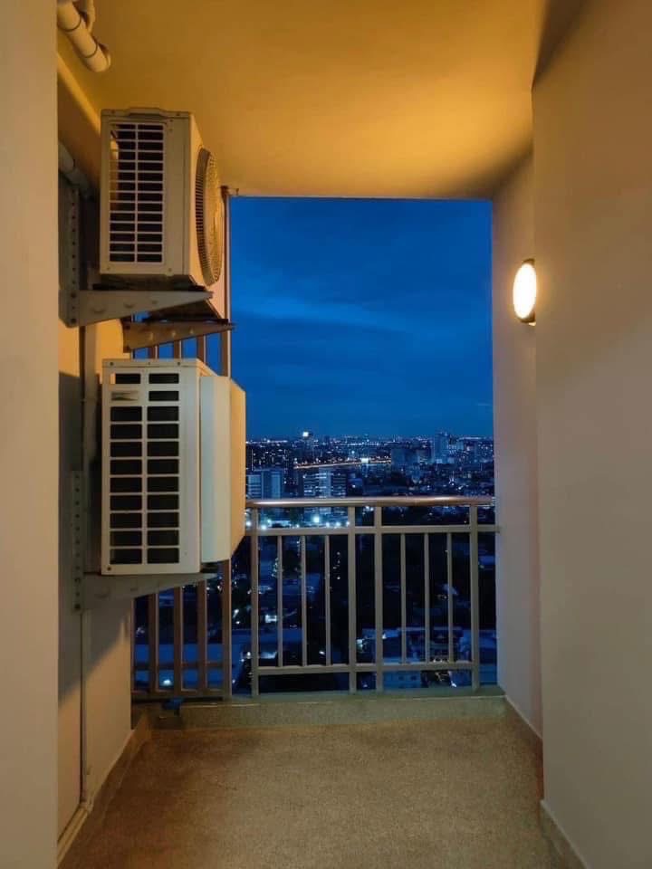 For SaleCondoKasetsart, Ratchayothin : Supalai Park Ratchayothin: Condo in a great location, shady atmosphere 📏 Usable area 49.55 sq m.