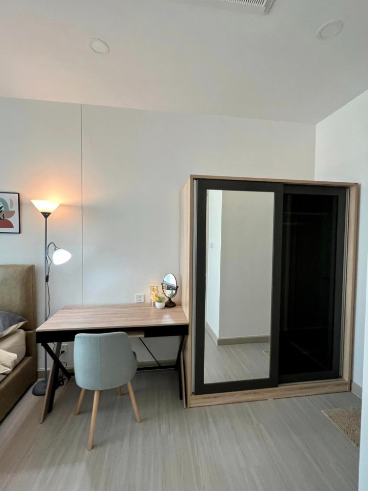 ให้เช่าคอนโดสยาม จุฬา สามย่าน : Supalai Premier Si Phraya Samyan【𝐑𝐄𝐍𝐓】🔥แต่งครบสไตล์มูจิ อบอุ่น ตอบโจทย์ทุกการอยู่อาศัย ด้วยบิ้วอินที่ลงตัวและพื้นที่ใช้งานหลากหลาย🔥 ติดต่อไลน์ไอดี: @hacondo